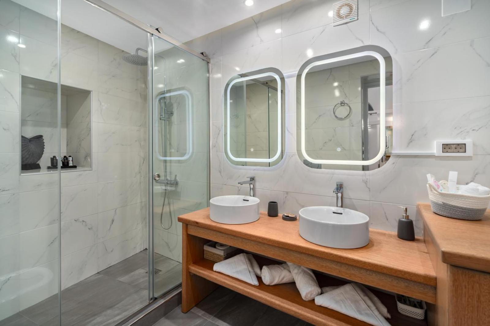 Sunup Lux Villa 伊亚 外观 照片